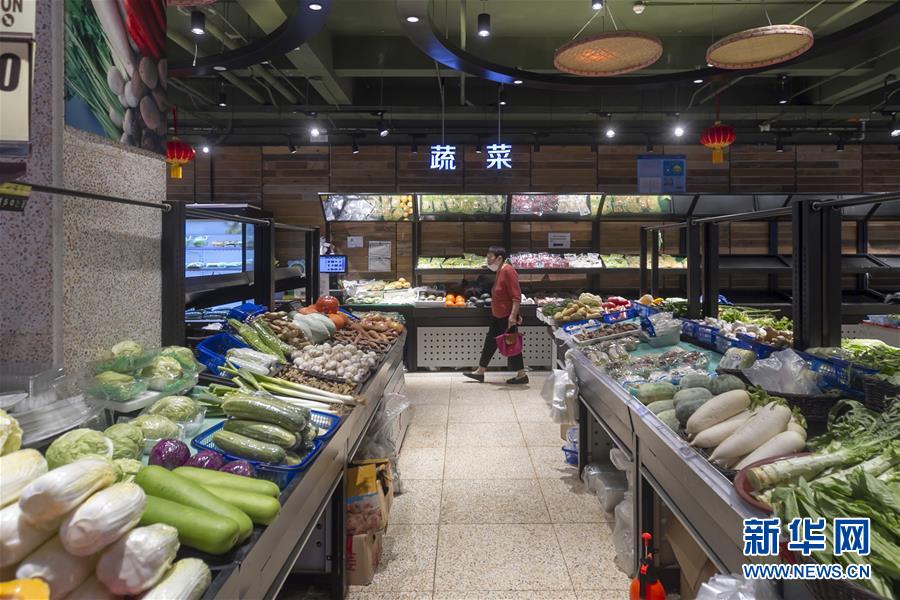 (圖文互動(dòng))(1)告別臟亂,留住溫情——上海鬧市小菜場見聞