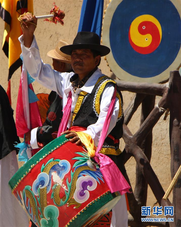 (圖文互動(dòng))(4)高原追夢(mèng)人守護(hù)非遺“活化石”