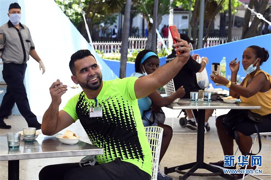 (國際疫情·圖文互動)(4)放寬限制但不放松警惕——哈瓦那“解封”首日見聞