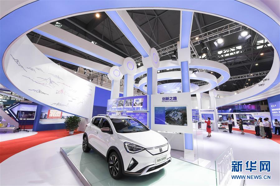 (在習(xí)近平新時(shí)代中國(guó)特色社會(huì)主義思想指引下——新時(shí)代新作為新篇章·習(xí)近平總書(shū)記關(guān)切事·圖文互動(dòng))(12)“皖”美創(chuàng)新不簡(jiǎn)單——來(lái)自江淮大地的創(chuàng)新故事