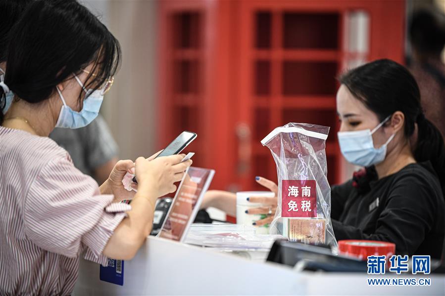 (新華全媒頭條·圖文互動)(11)流動中國折射復蘇新氣象——透視“十一”黃金周