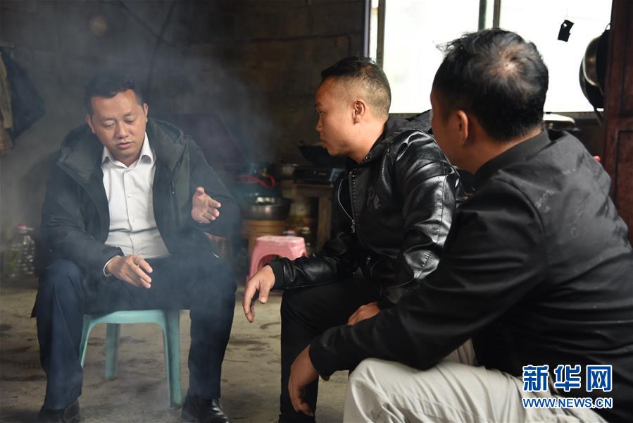 （決戰決勝脫貧攻堅&middot;圖文互動）&ldquo;父親未完成的事業，我來完成&rdquo;&mdash;&mdash;貴州父子接力脫貧攻堅