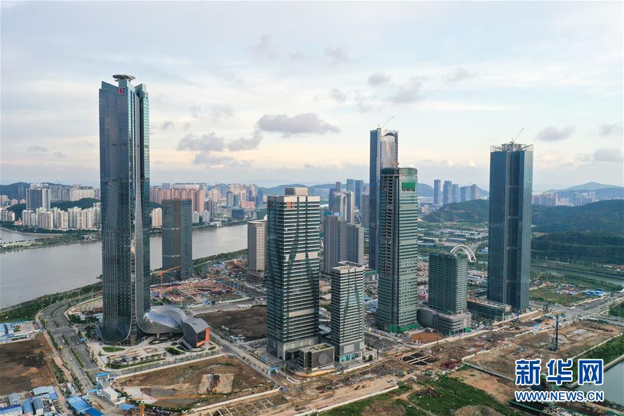 (在習近平新時代中國特色社會主義思想指引下——新時代新作為新篇章·習近平總書記關切事·圖文互動)(13)我家大門常打開——經濟特區全方位對外開放故事