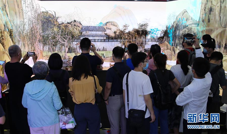 （新華全媒頭條&middot;圖文互動）（11）我們都是讀者&mdash;&mdash;促進全民閱讀 構建書香社會 