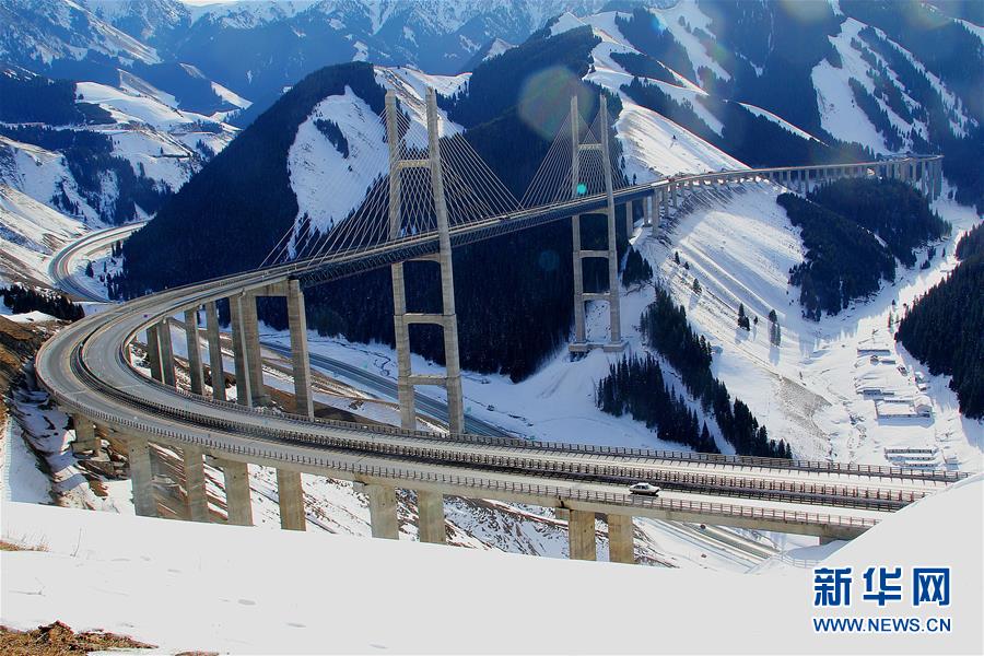 （壯麗70年&middot;奮斗新時代）（10）我們走在大路上