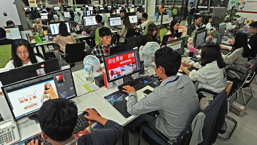 浙江義烏：從&ldquo;雞毛換糖&rdquo;到世界&ldquo;小商品之都&rdquo;