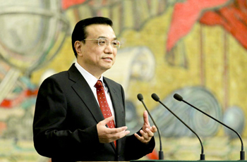 &ldquo;萬事民為先&rdquo;&mdash;&mdash;記中共中央政治局常委李克強(qiáng)