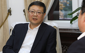 【第十期】陳吉寧:通過五個(gè)“一批”精確制導(dǎo),支持民營企業(yè)發(fā)展