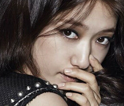 女星波浪卷發美著呢！