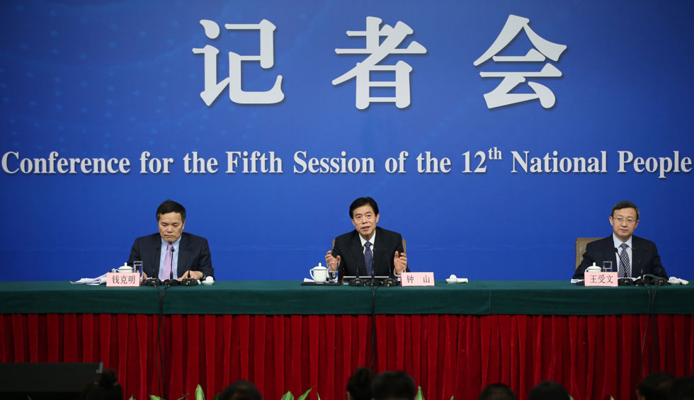 回放:商務部就“改革開放調(diào)結(jié)構(gòu) 創(chuàng)新驅(qū)動促發(fā)展”答問