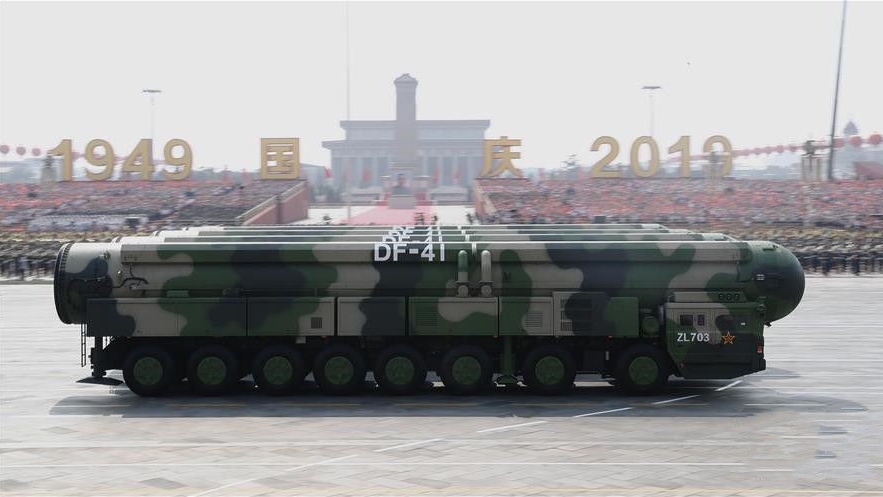 300秒回顧國慶70周年大閱兵！東風(fēng)-41、殲-20震撼亮相