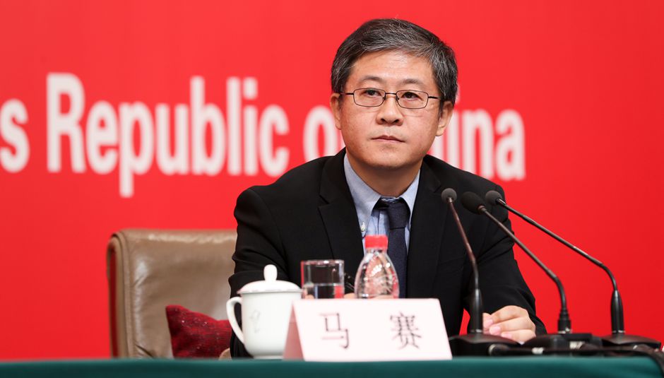 廣場專家組組長、清華大學(xué)美術(shù)學(xué)院黨委書記馬賽介紹相關(guān)情況