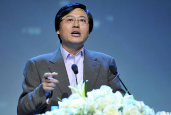 聯想楊元慶：個人電腦業務仍趨樂觀