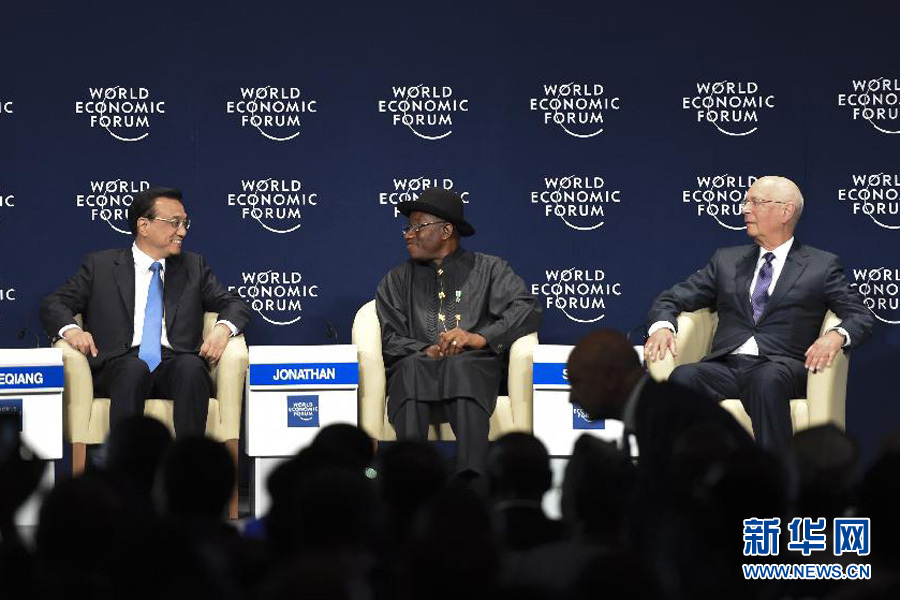 5月8日，中國國務院總理李克強在阿布賈出席第24屆世界經濟論壇非洲峰會全會，發表題為《共同推動非洲發展邁上新臺階》的特別致辭。新華社記者 李學仁 攝 