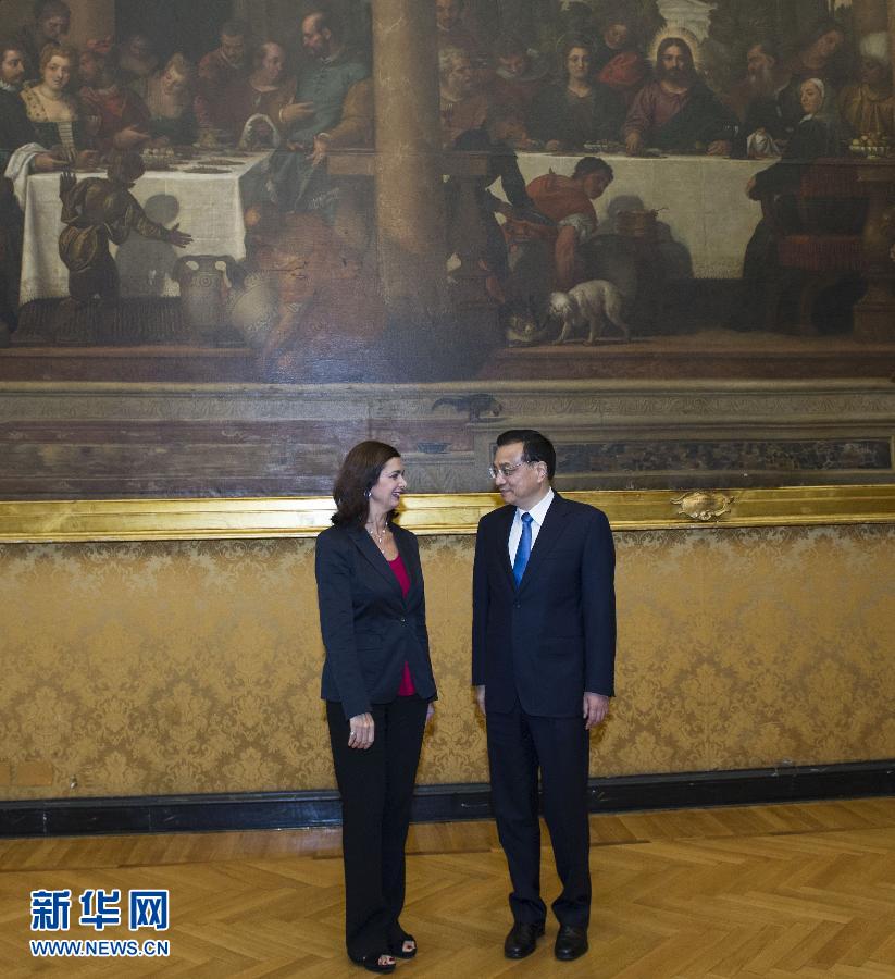 10月15日，中國國務院總理李克強在羅馬會見意大利眾議長博爾德里尼。 新華社記者王曄攝 