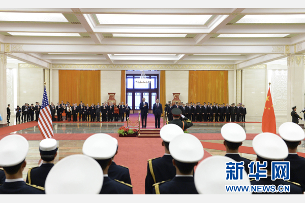 11月12日，國家主席習近平在北京人民大會堂舉行歡迎儀式，歡迎美國總統奧巴馬對中國進行國事訪問。 新華社記者 馬占成 攝