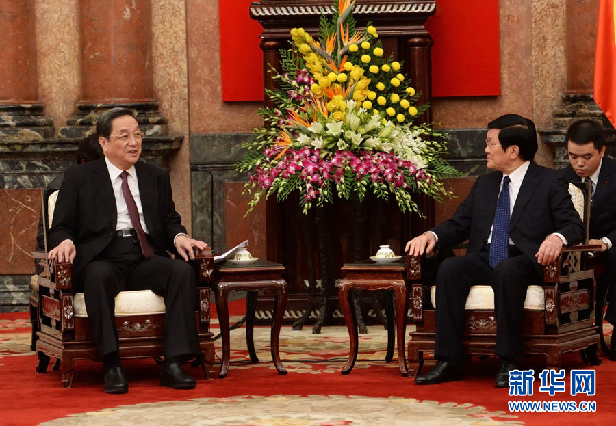 12月25日至27日，中共中央政治局常委、全國政協(xié)主席俞正聲對越南進(jìn)行正式訪問。這是12月26日，俞正聲在河內(nèi)會(huì)見越南國家主席張晉創(chuàng)。 新華社記者劉建生攝