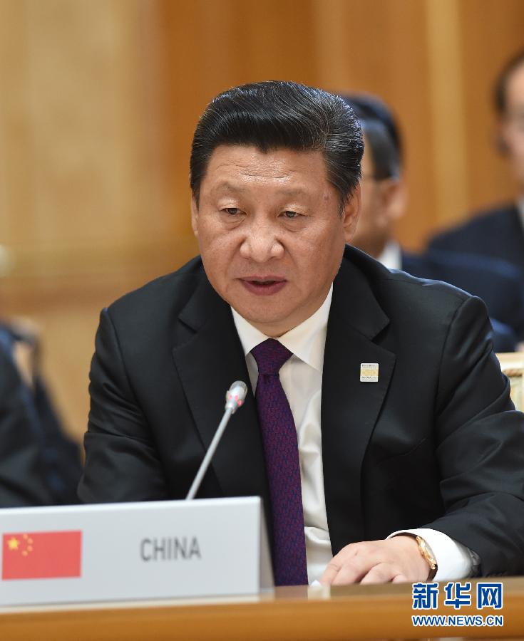 7月9日,金磚國家領(lǐng)導(dǎo)人第七次會晤在俄羅斯烏法舉行。中國國家主席習(xí)近平、俄羅斯總統(tǒng)普京、巴西總統(tǒng)羅塞夫、印度總理莫迪、南非總統(tǒng)祖馬出席。這是習(xí)近平發(fā)表題為《共建伙伴關(guān)系 共創(chuàng)美好未來》的主旨講話。新華社記者 饒愛民 攝 7月9日,金磚國家領(lǐng)導(dǎo)人第七次會晤在俄羅斯烏法舉行。中國國家主席習(xí)近平、俄羅斯總統(tǒng)普京、巴西總統(tǒng)羅塞夫、印度總理莫迪、南非總統(tǒng)祖馬出席。這是習(xí)近平發(fā)表題為《共建伙伴關(guān)系 共創(chuàng)美好未來》的主旨講話。新華社記者 饒愛民 攝