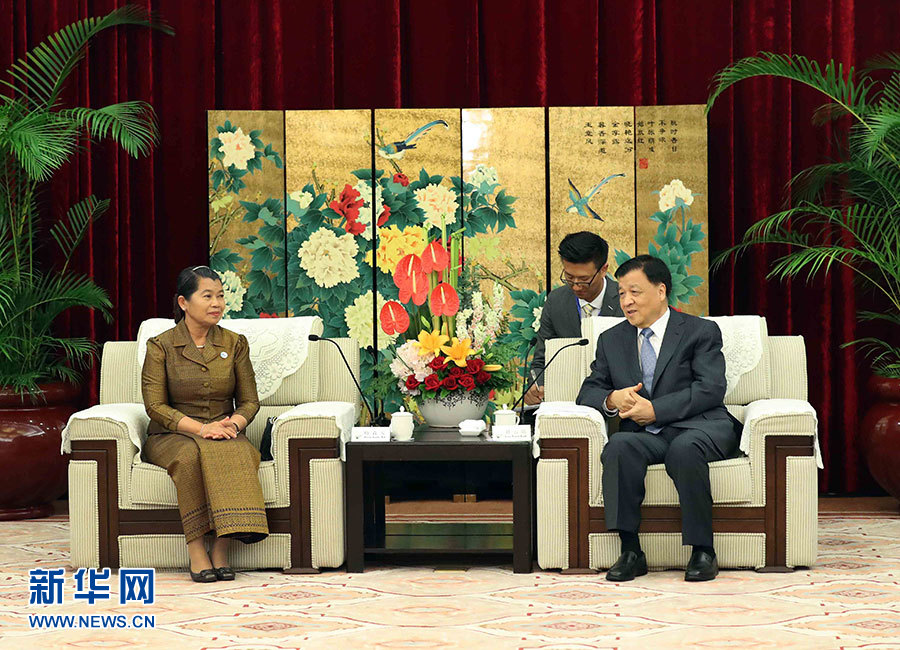 6月11日，中共中央政治局常委、中央書記處書記劉云山在福州會見來華出席金磚國家政黨、智庫和民間社會組織論壇的柬埔寨人民黨中央常委、副首相梅森安。新華社記者劉衛兵攝