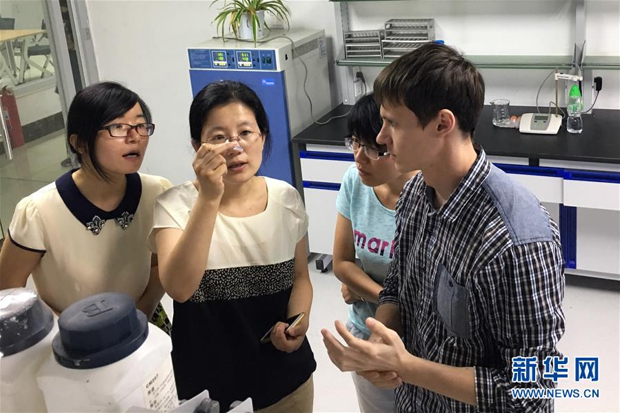 (新華全媒頭條·上合青島峰會·圖文互動)(8)遠航,揚起“上海精神”的時代風帆——寫在上海合作組織成員國元首理事會第十八次會議即將召開之際