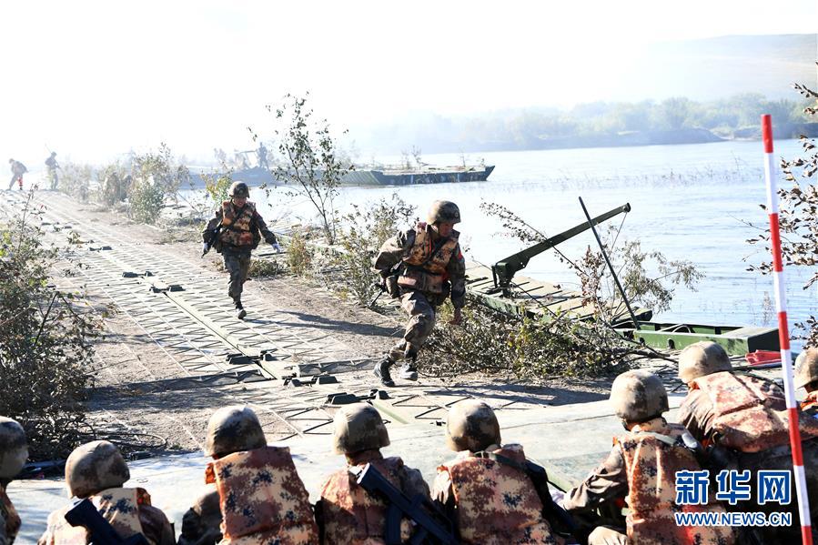 （國際&middot;圖文互動(dòng)）（2）&ldquo;東方－2018&rdquo;戰(zhàn)略演習(xí)中俄聯(lián)合戰(zhàn)役演練正式開始