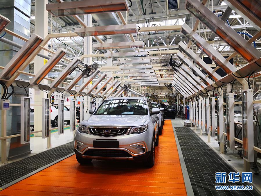 (國際·圖文互動)(3)從為國人造車到幫助歐洲國家實現國產轎車夢——記白俄羅斯吉利汽車項目投產一周年