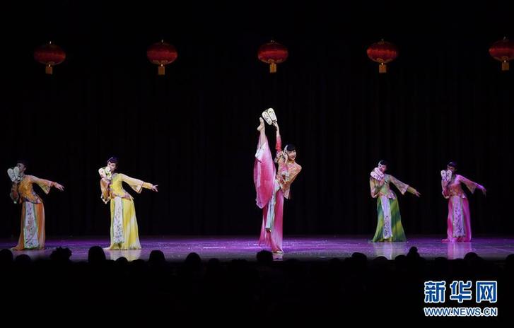 (國際·圖文互動(dòng))(2)“中國年”在美國馬里蘭州首府受熱捧