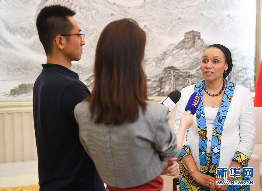 (圖文互動(dòng))(2)外方人士:希望中美平等談判的大門(mén)不要關(guān)閉