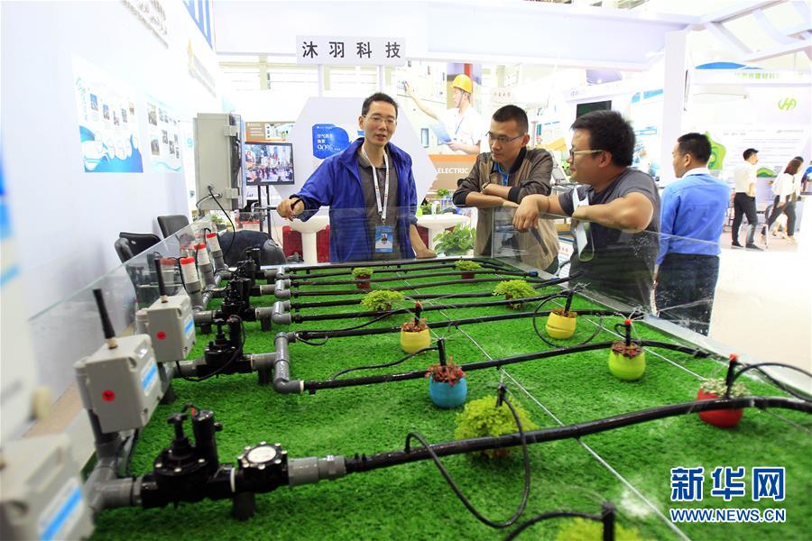 （新華全媒頭條&middot;圖文互動(dòng)）（12）舟舶繼路辟新天　商使交屬煥新顏&mdash;&mdash;寫在第四屆中阿博覽會(huì)開(kāi)幕之際