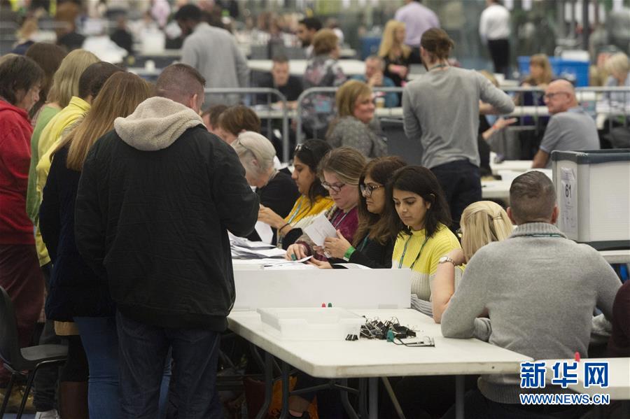 (國(guó)際)(3)出口民調(diào)顯示英國(guó)保守黨在議會(huì)選舉中領(lǐng)先