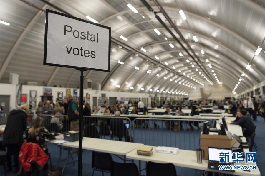 (國(guó)際)(4)出口民調(diào)顯示英國(guó)保守黨在議會(huì)選舉中領(lǐng)先