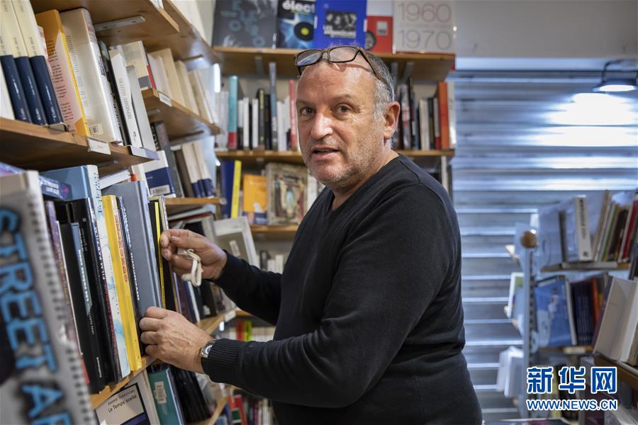 (國際疫情)(2)二度“封城”下的法國人