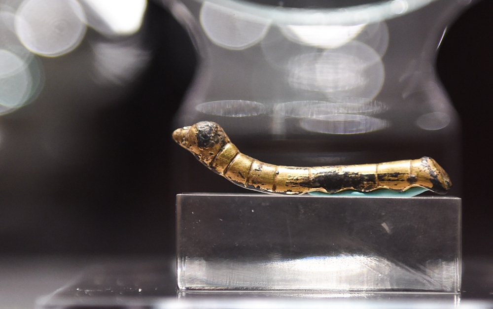 千年&ldquo;鎏金銅蠶&rdquo;在國(guó)家大劇院展出