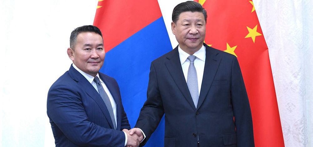 習近平會見蒙古國總統巴特圖勒嘎