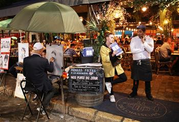 巴黎：夏夜蒙馬特