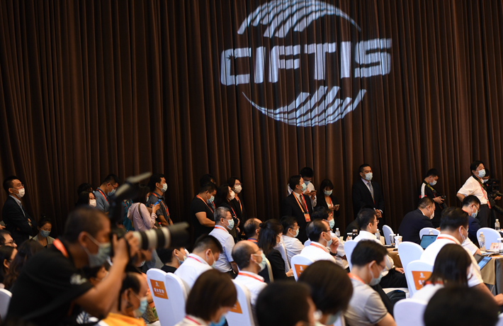 插上數(shù)字化翅膀，讓服務(wù)跨越空間&mdash;&mdash;從服貿(mào)會看數(shù)字貿(mào)易新發(fā)展