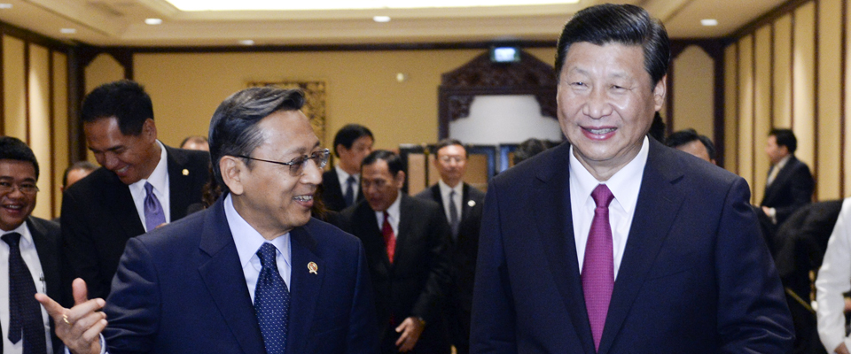 習近平會見印度尼西亞副總統布迪奧諾